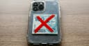 Dinheiro na capinha: 5 riscos reais ao celular e alternativas seguras