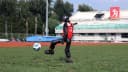 Robô humanoide aprende a chutar quando perde a bola de vista