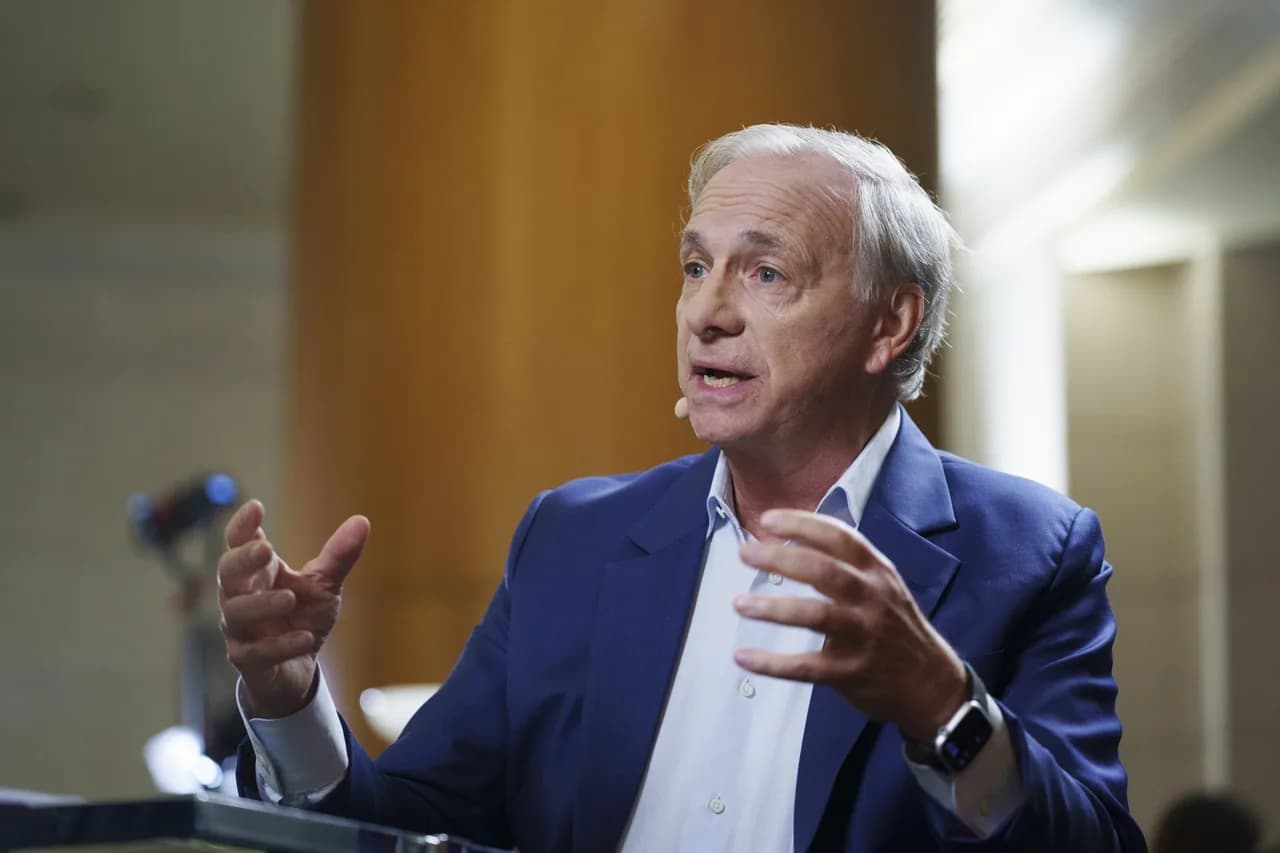 Bolha de IA? O alerta de Ray Dalio e os riscos do setor