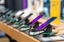 Envios de smartphones caem 20%: o que muda para você