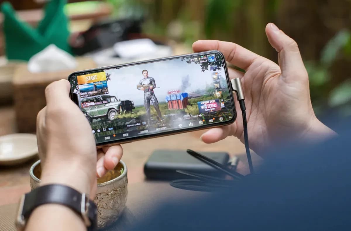 Carregar o celular: 7 erros que reduzem a vida da bateria