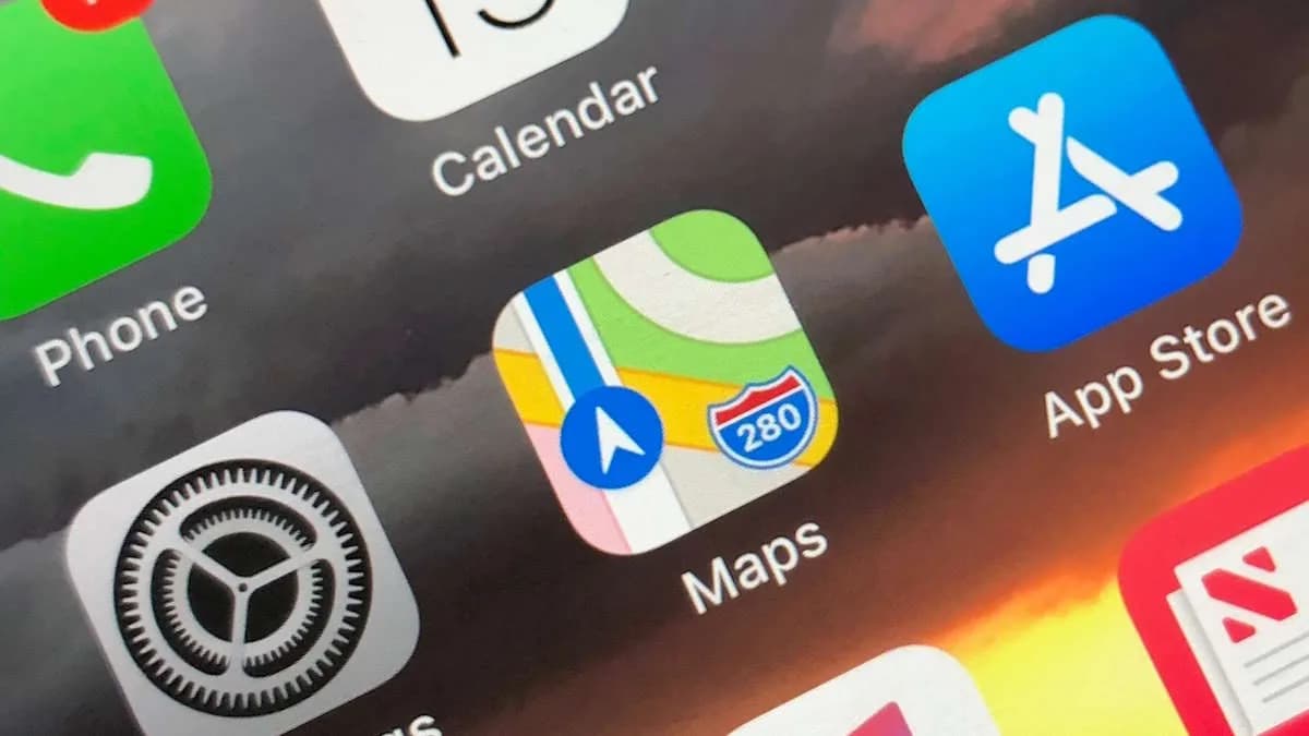Por Que a Ford Escolheu Apple Maps em Vez do Google Maps